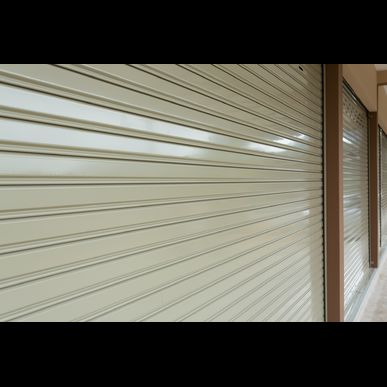 関東エリアで世界に一つだけのデザインが施されたシャッターを造ります