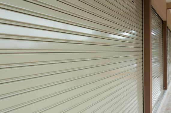 関東エリアで世界に一つだけのデザインが施されたシャッターを造ります